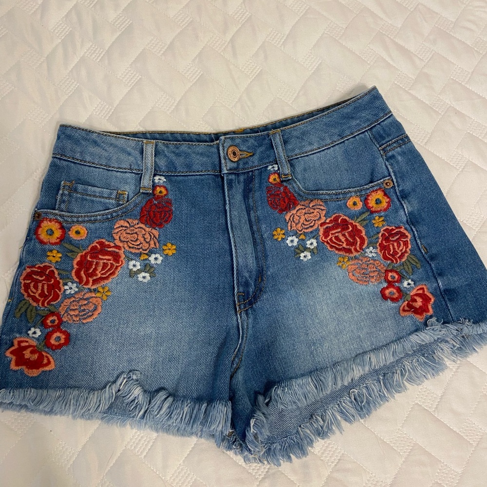 Blue Jean Shorts with Floral Embroidery